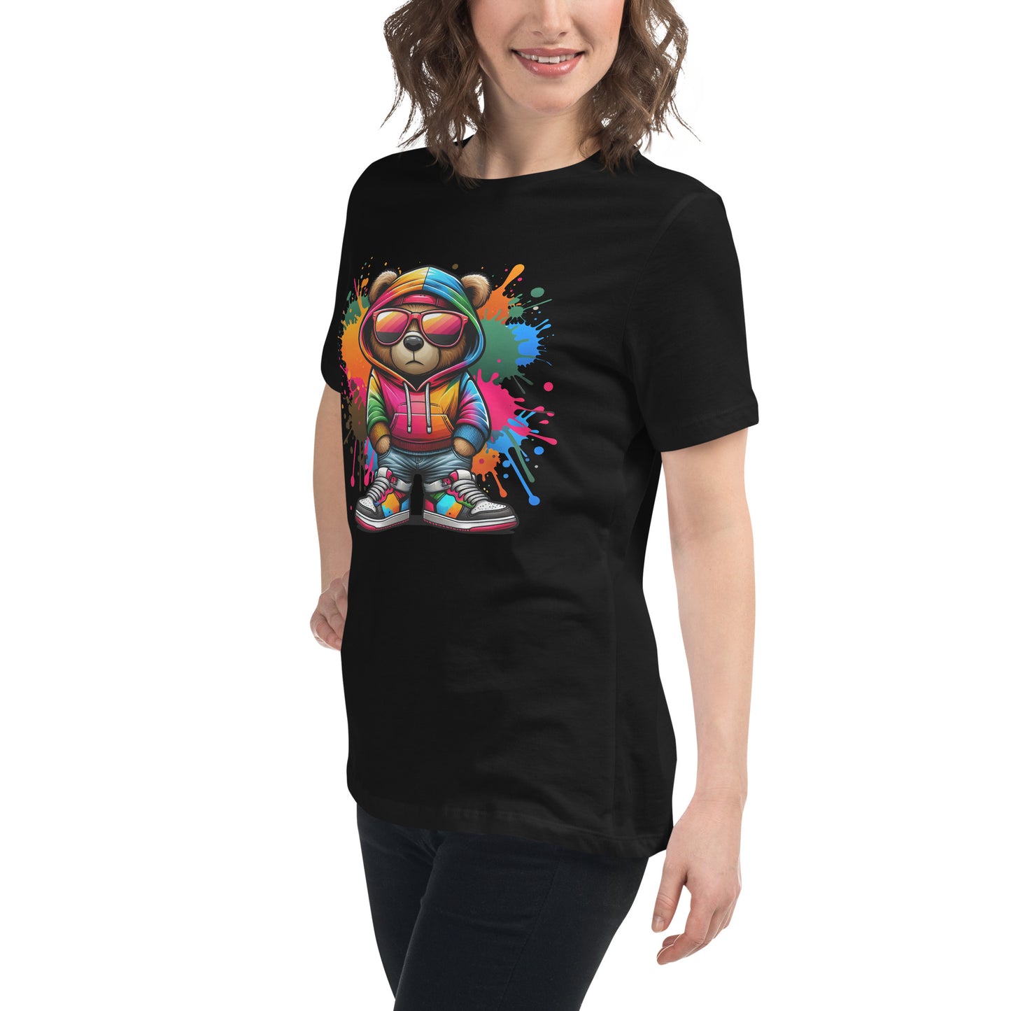 graffiti bear with hoodie and sunglasses t-shirt design streetwear style